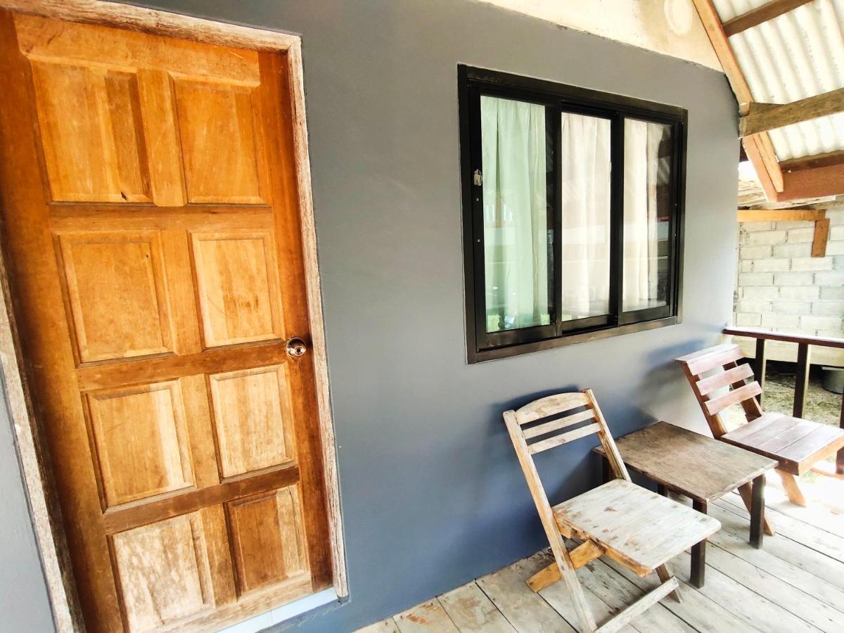 Khlong Khong Simple House Hotel Koh Lanta Ngoại thất bức ảnh