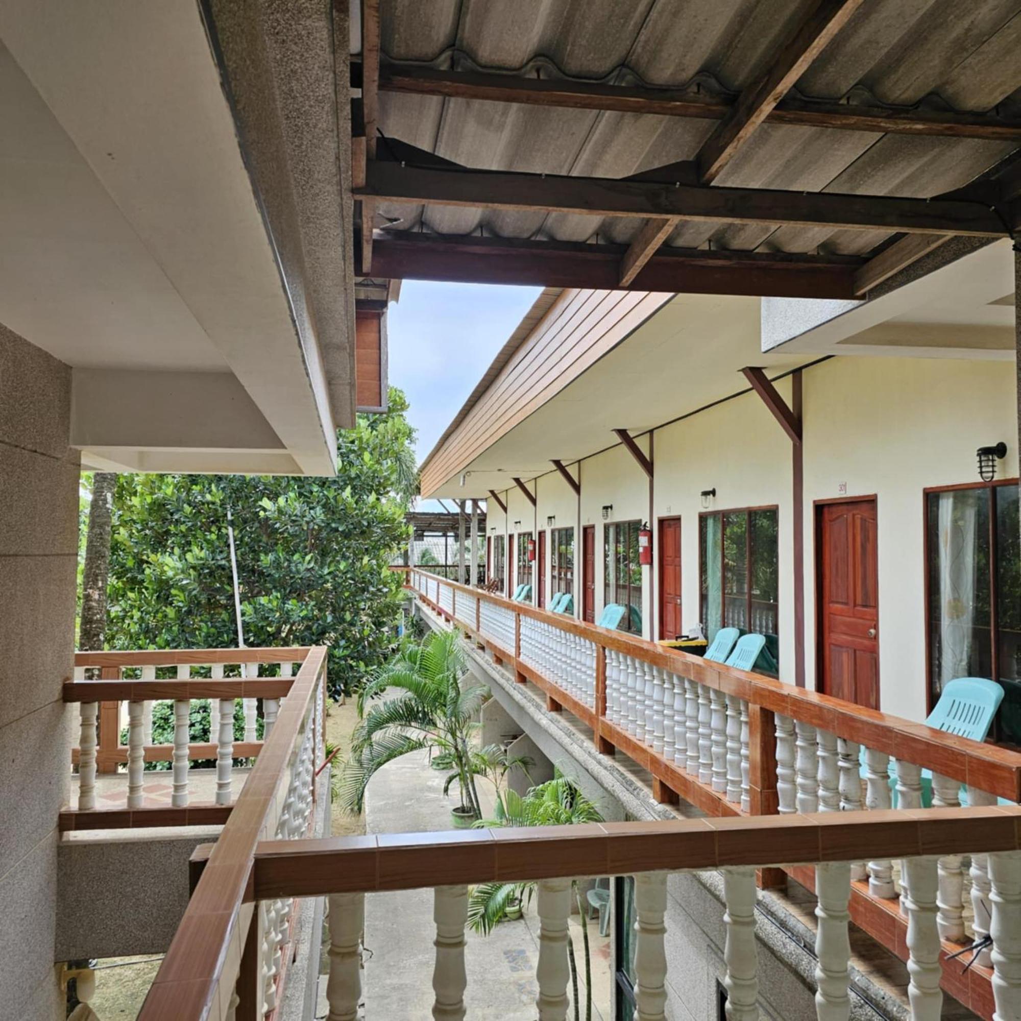 Khlong Khong Simple House Hotel Koh Lanta Ngoại thất bức ảnh